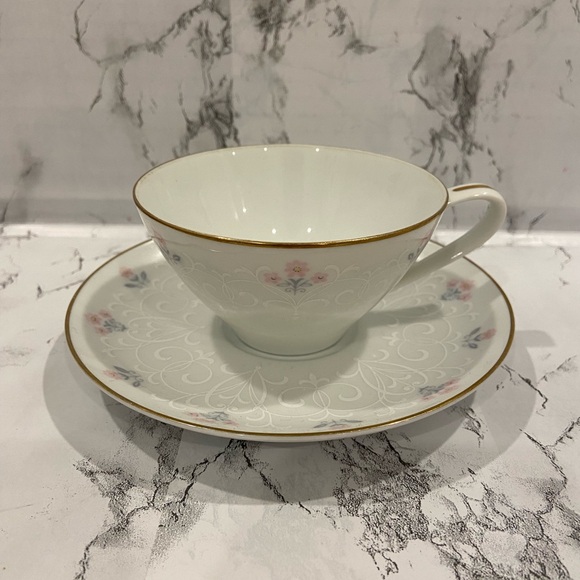 *Vintage* Noritake - Nippon Toki Kaisha Teacup & Saucer - Japan - Picture 3 of 11